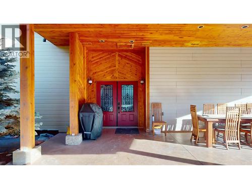 6228 Tamarack Road, Wasa, BC - Outdoor With Exterior