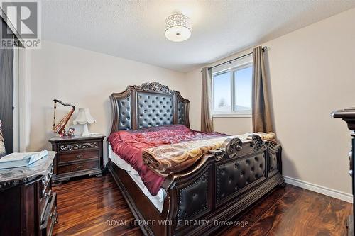 23 Tamvale Crescent, Kitchener, ON - Indoor Photo Showing Bedroom
