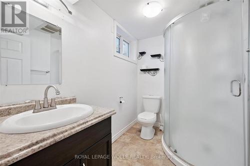 23 Tamvale Crescent, Kitchener, ON - Indoor Photo Showing Bathroom