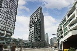 1 QUARRINGTON LANE  Toronto, ON M3C 0S4