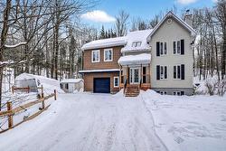 1591 Rue Charlebois  Prévost, QC J0R 1T0