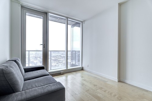 Salon - 1311-1450 Boul. René-Lévesque O., Montréal (Ville-Marie), QC - Indoor