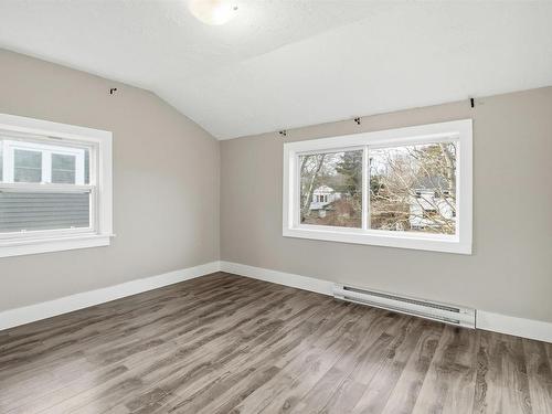 17 Lewis Street, Halifax, NS 