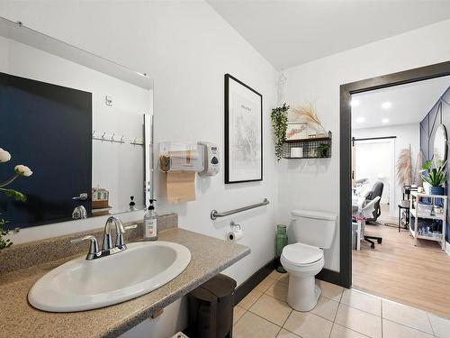 59 Mcquade Lake Crescent, Halifax, NS 