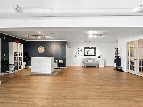 59 Mcquade Lake Crescent, Halifax, NS 