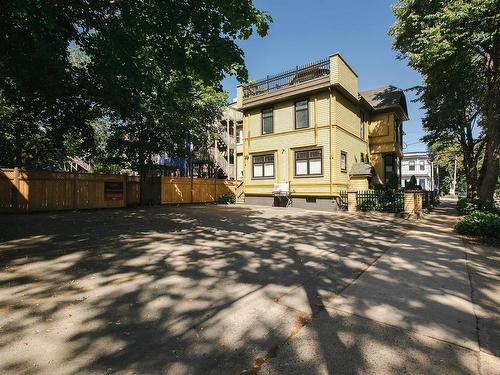 6088 Coburg Road, Halifax, NS 