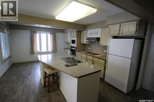 Wills Acreage, Frontier, SK - Indoor Photo Showing Kitchen With Double Sink