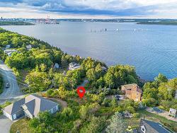 1 Faraday Lane  Fergusons Cove, NS B3V 1S3