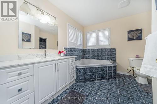 16 Coralreef Crescent, Brampton, ON - Indoor Photo Showing Bathroom