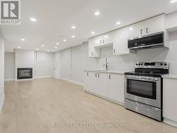 LOWER - 3551 WASS CRESCENT  Oakville, ON L6L 6G2