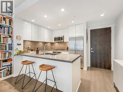 412 255 W 1ST STREET  North Vancouver, BC V7M 3G8