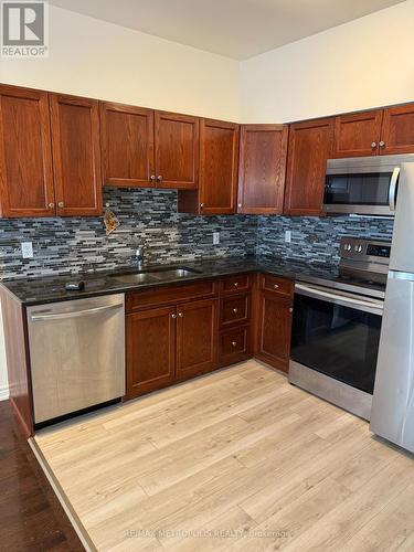 103 - 6045 Dunn Street, Niagara Falls, ON - Indoor Photo Showing Kitchen