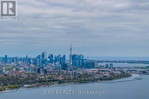 1003 - 2119 Lakeshore Boulevard W, Toronto (Mimico), ON - Outdoor With View