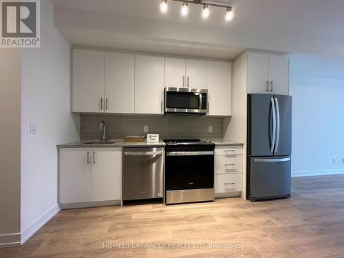 910 - 345 WHEAT BOOM DRIVE  Oakville, ON L6H 7K4