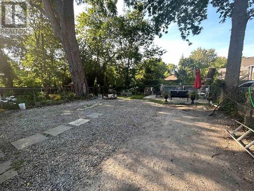 51 Stanley Street, London South (South F), ON - Outdoor