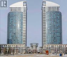 1702 - 38 LEE CENTRE DRIVE  Toronto, ON M1H 3J7