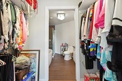 Salle de bains attenante à la CCP - 