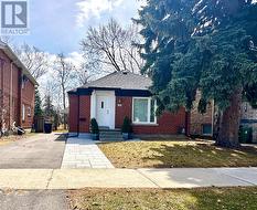 99 PARK HOME AVENUE  Toronto, ON M2N 1W7