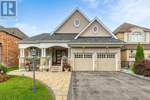 62 WATERTON WAY  Bradford West Gwillimbury, ON L3Z 0R3