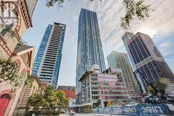 5409 - 1 YORKVILLE AVENUE  Toronto, ON M4W 0B1