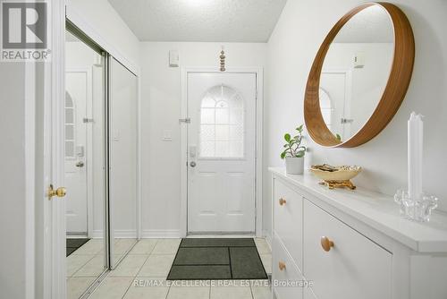 38 Coppermill Drive, Brampton, ON - Indoor