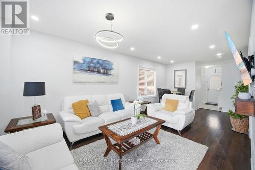 38 Coppermill Drive, Brampton, ON - Indoor Photo Showing Living Room