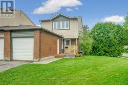 1701 LAFRANCE DRIVE  Ottawa, ON K1E 2L7