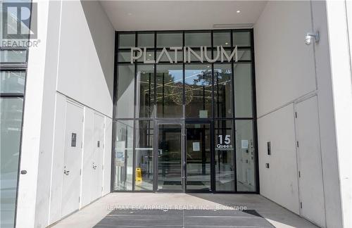 2304 - 15 Queen Street S, Hamilton, ON - Indoor Photo Showing Other Room