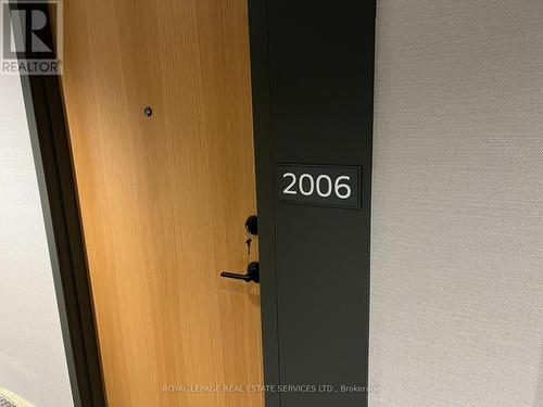 2006-B - 2495 Eglinton Avenue W, Mississauga, ON - 