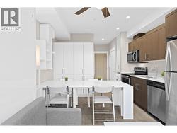 Expandable table/desk - 