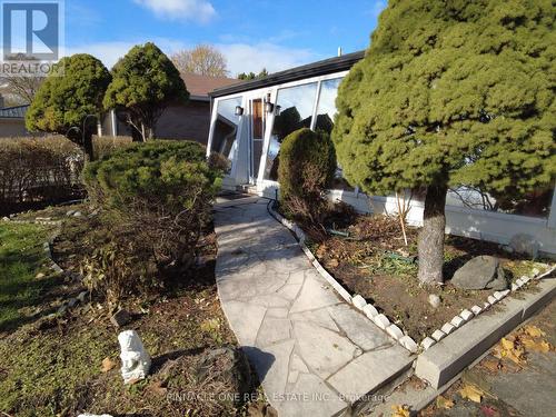 76 Sealstone Terrace, Toronto, ON - Outdoor