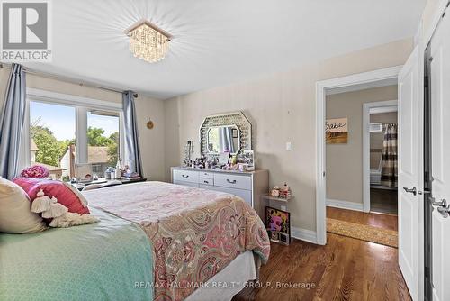 2266 Prospect Avenue, Ottawa, ON - Indoor Photo Showing Bedroom