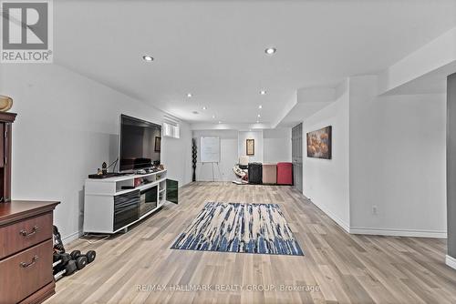 2266 Prospect Avenue, Ottawa, ON - Indoor Photo Showing Other Room