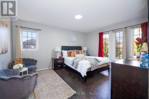 87 Luella Crescent, Brampton, ON - Indoor Photo Showing Bedroom