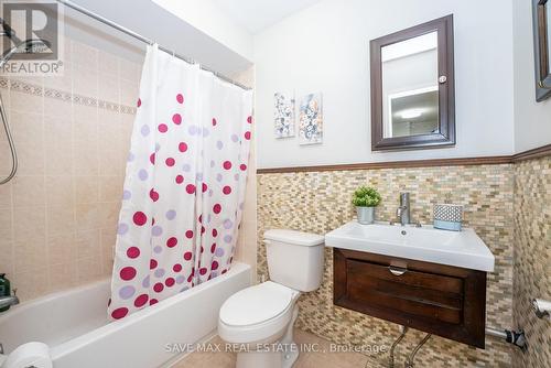 87 Luella Crescent, Brampton, ON - Indoor Photo Showing Bathroom
