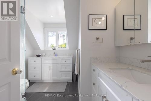 67 - 2199 Burnhamthorpe Road W, Mississauga (Erin Mills), ON - Indoor Photo Showing Bathroom