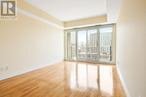804 - 200 Rideau Street, Ottawa, ON - Indoor Photo Showing Other Room
