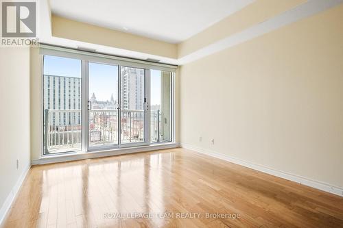 804 - 200 Rideau Street, Ottawa, ON - Indoor Photo Showing Other Room