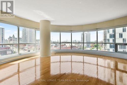 804 - 200 Rideau Street, Ottawa, ON - Indoor Photo Showing Other Room