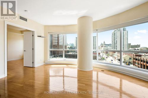 804 - 200 Rideau Street, Ottawa, ON - Indoor Photo Showing Other Room