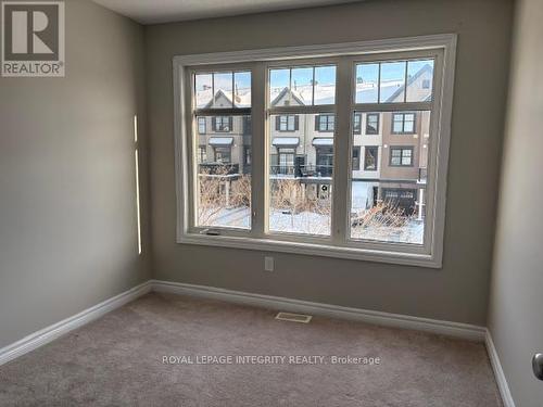 Bedroom 2 - 29 Fallengale Crescent W, Ottawa, ON - Indoor Photo Showing Other Room