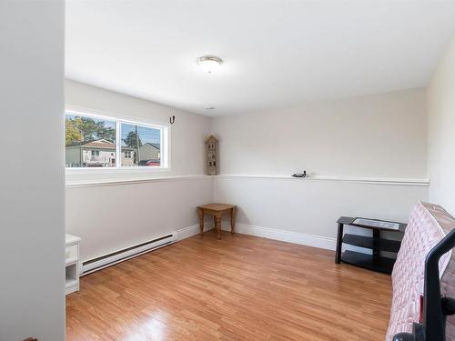 45 Grove Avenue, Beaver Bank, NS 