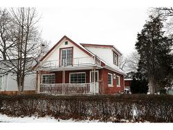 680 PRINCE  Windsor, ON N9C 2Z1