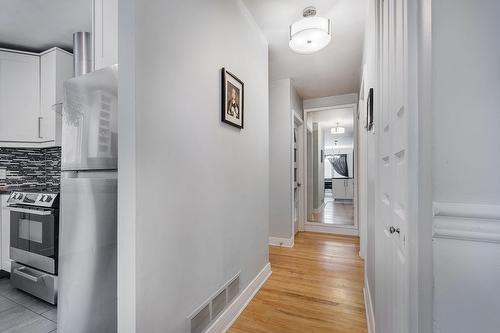 Passageway - 50 Av. De Galais, Laval (Laval-Des-Rapides), QC - Indoor