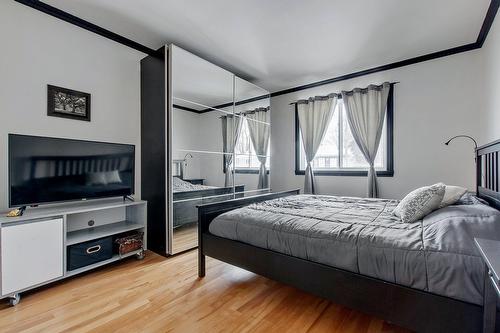 Primary bedroom - 50 Av. De Galais, Laval (Laval-Des-Rapides), QC - Indoor Photo Showing Bedroom