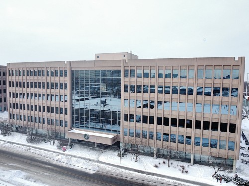 Façade - 402-35 Rue De Port-Royal E., Montréal (Ahuntsic-Cartierville), QC - 