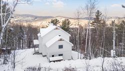 49 Ch. des Ancolies  Sainte-Anne-Des-Lacs, QC J0R 1B0