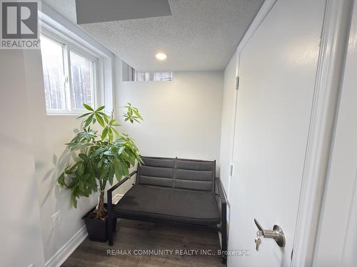 25 Freer Crescent, Ajax, ON - Indoor Photo Showing Other Room