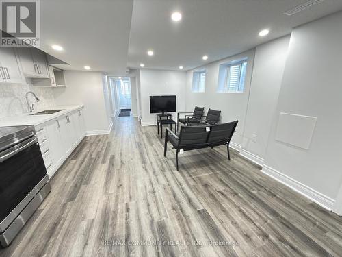 25 Freer Crescent, Ajax, ON - Indoor