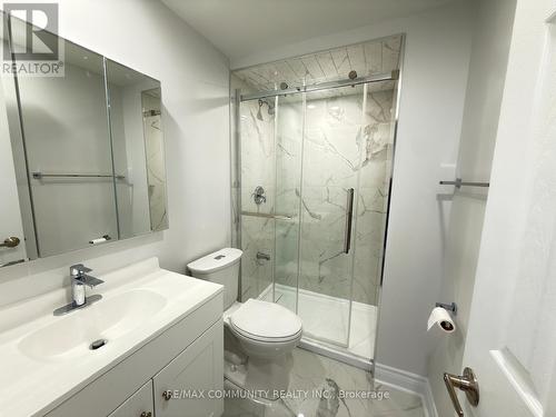 25 Freer Crescent, Ajax, ON - Indoor Photo Showing Bathroom